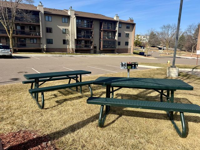 4300 Trenton Lane N 2120, Plymouth, MN 55442