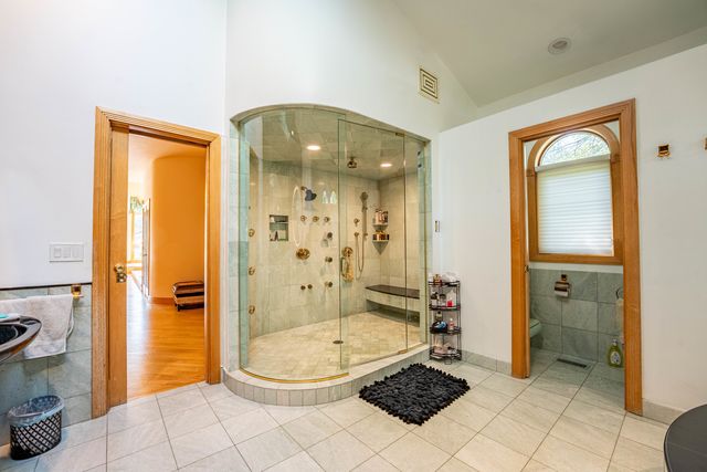 1683 Braeside Lane, Northbrook, IL 60062