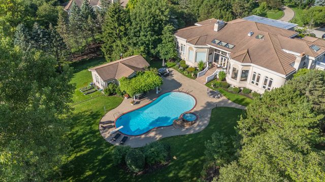 1683 Braeside Lane, Northbrook, IL 60062