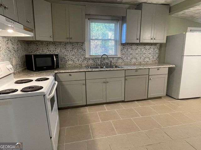 1016 W Grenada Terrace, Macon, GA 31206