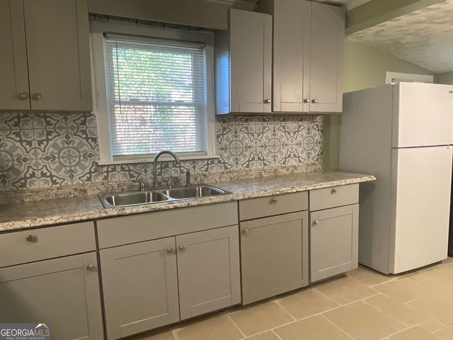 1016 W Grenada Terrace, Macon, GA 31206