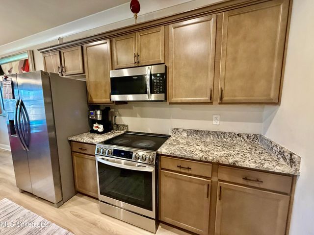 3737 Hamilton Drive, D'iberville, MS 39540