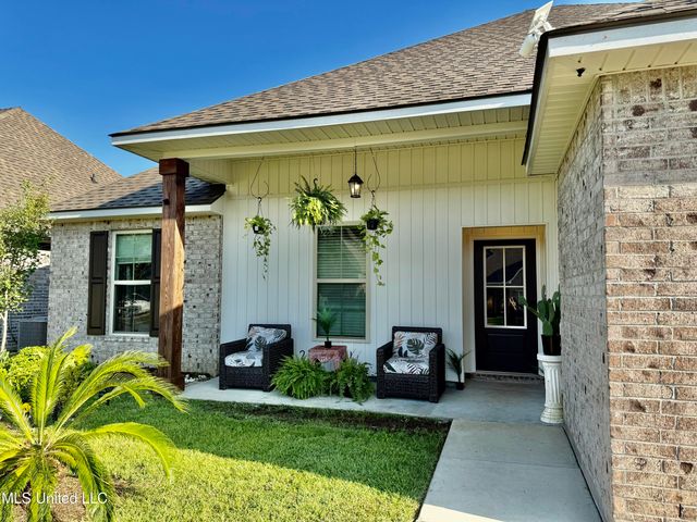 3737 Hamilton Drive, D'iberville, MS 39540