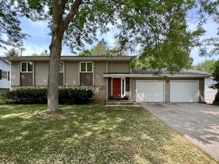 715-717 N Bradley Street, Mount Pleasant, MI 48858