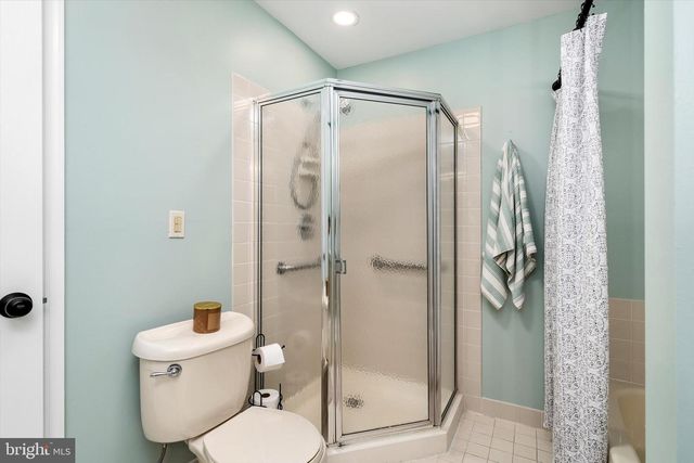 121 ANDOVER PL, Robbinsville, NJ 08691