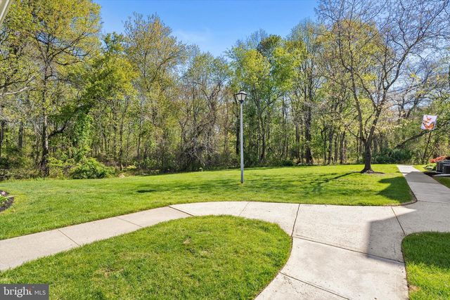 121 ANDOVER PL, Robbinsville, NJ 08691