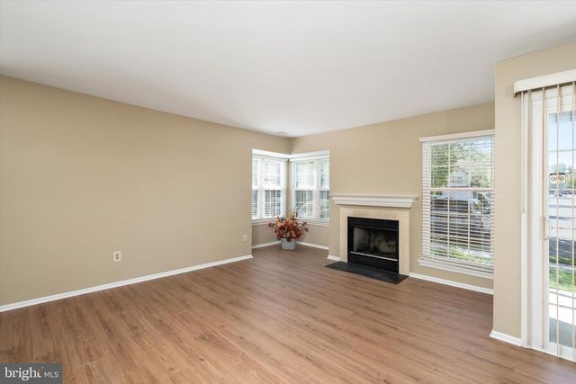 121 ANDOVER PL, Robbinsville, NJ 08691