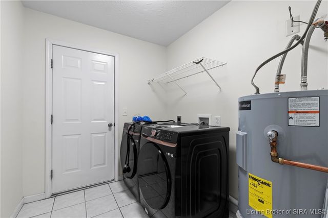 134 N Chipaway Lane, Scottsburg, IN 47170