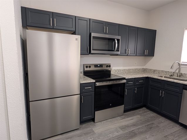 9910 Royal Lane 1202, Dallas, TX 75231