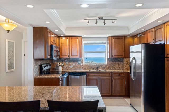 1160 Hillsboro Mile 904, Hillsboro Beach, FL 33062