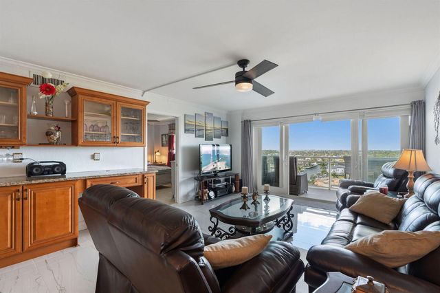 1160 Hillsboro Mile 904, Hillsboro Beach, FL 33062