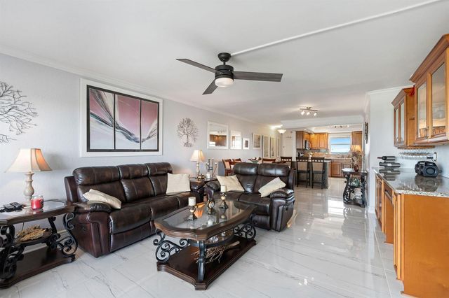 1160 Hillsboro Mile 904, Hillsboro Beach, FL 33062