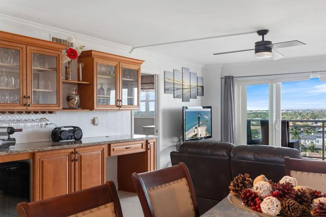 1160 Hillsboro Mile 904, Hillsboro Beach, FL 33062
