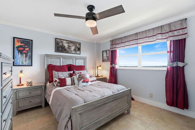 1160 Hillsboro Mile 904, Hillsboro Beach, FL 33062
