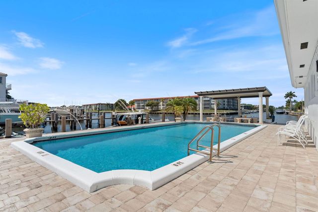 1160 Hillsboro Mile 904, Hillsboro Beach, FL 33062