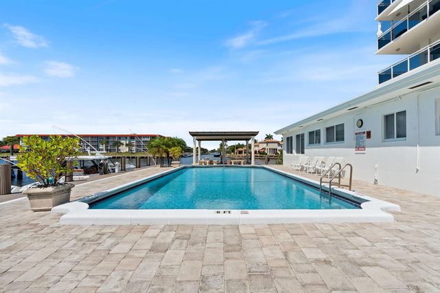 1160 Hillsboro Mile 904, Hillsboro Beach, FL 33062