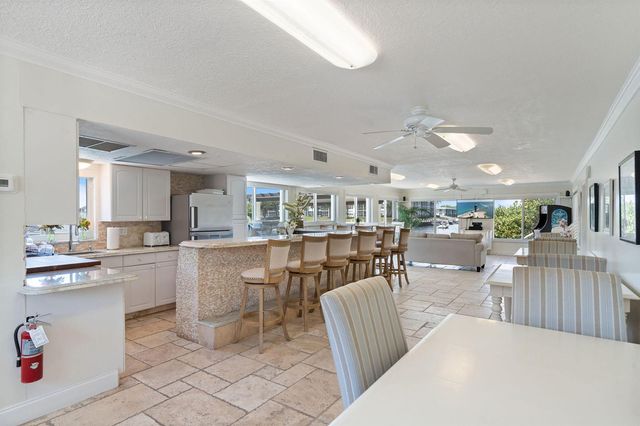 1160 Hillsboro Mile 904, Hillsboro Beach, FL 33062