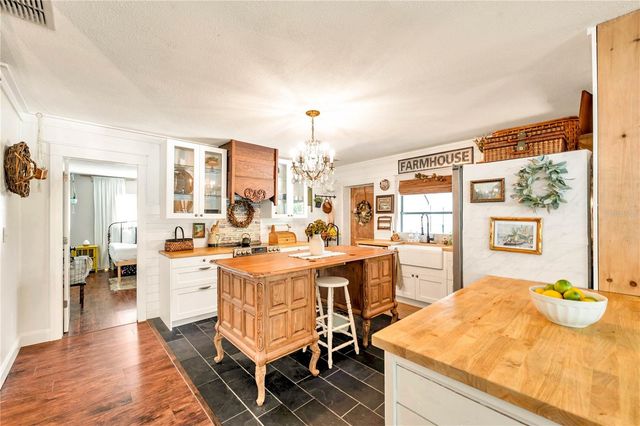 16084 STUR STREET, Brooksville, FL 34604