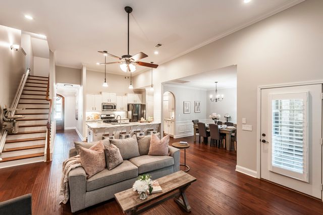 210 Abiding Pl, Goodlettsville, TN 37072