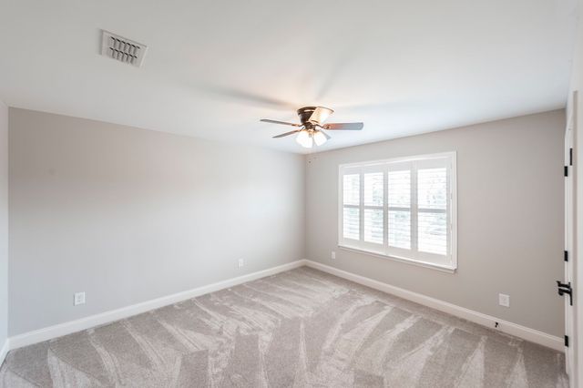 210 Abiding Pl, Goodlettsville, TN 37072