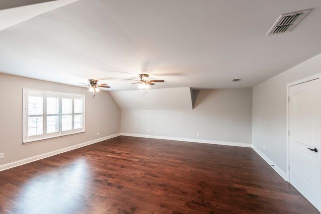 210 Abiding Pl, Goodlettsville, TN 37072