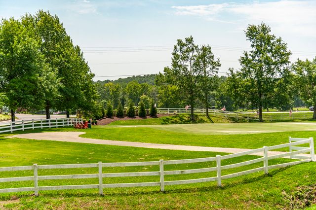 210 Abiding Pl, Goodlettsville, TN 37072