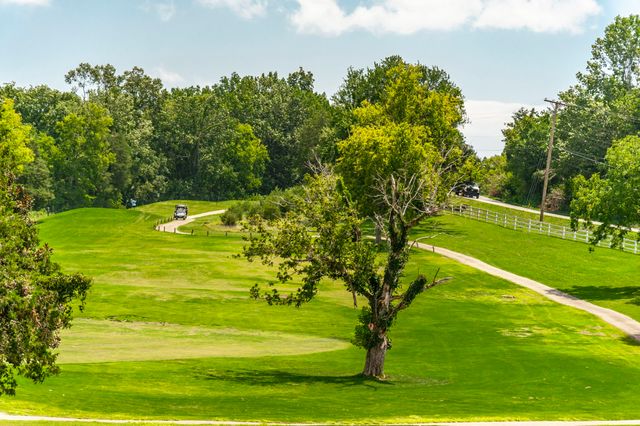 210 Abiding Pl, Goodlettsville, TN 37072