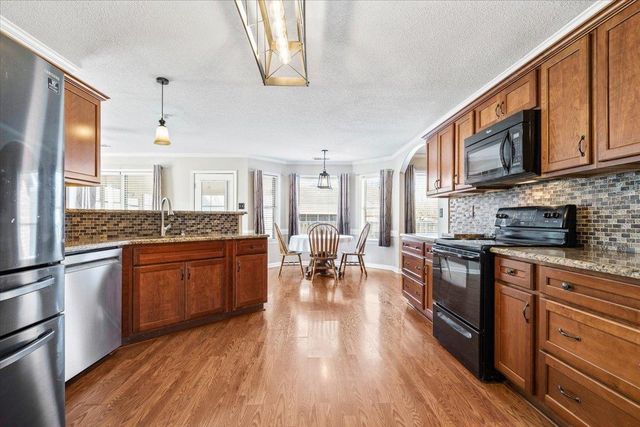 4517 HILLYGLEN CV, Bartlett, TN 38135