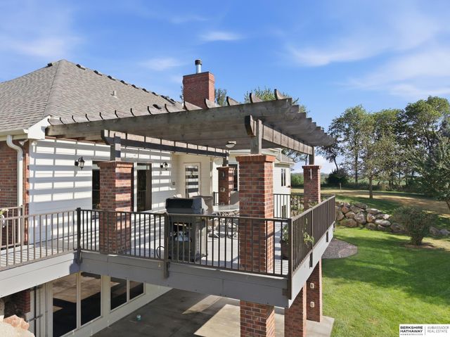 16060 S 63rd Street, Papillion, NE 68133