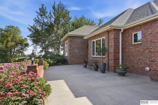 16060 S 63rd Street, Papillion, NE 68133
