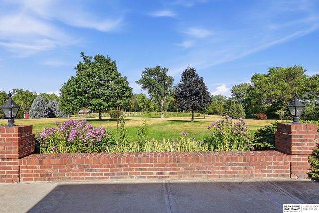 16060 S 63rd Street, Papillion, NE 68133