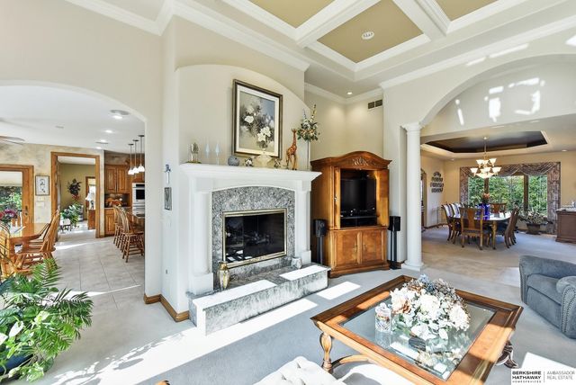 16060 S 63rd Street, Papillion, NE 68133