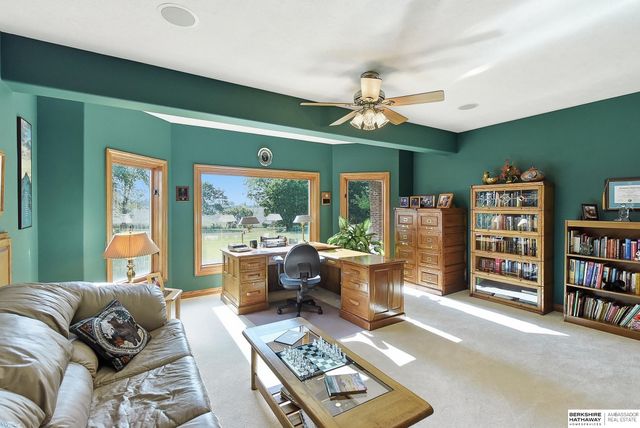 16060 S 63rd Street, Papillion, NE 68133