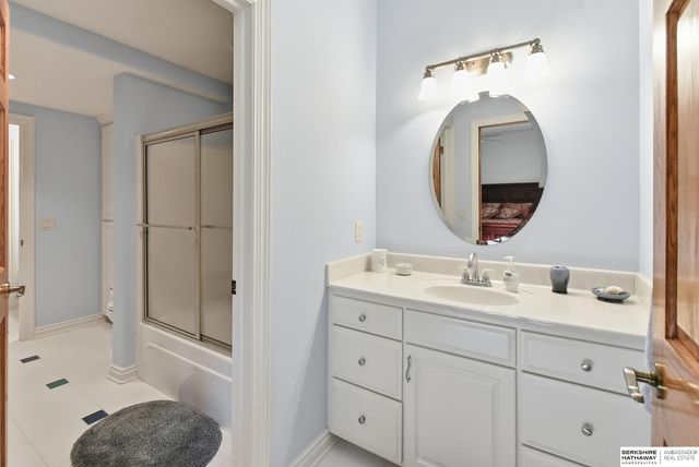 16060 S 63rd Street, Papillion, NE 68133