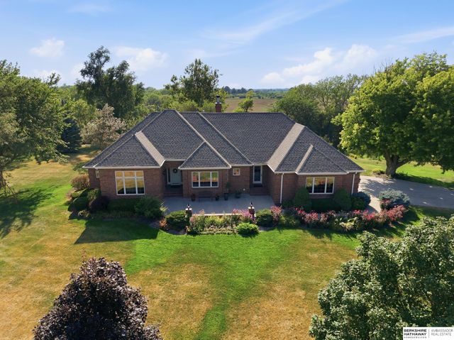 16060 S 63rd Street, Papillion, NE 68133