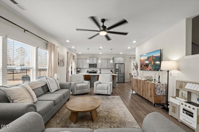 460 Curling Creek Drive, Clayton, NC 27527