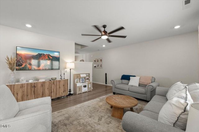 460 Curling Creek Drive, Clayton, NC 27527