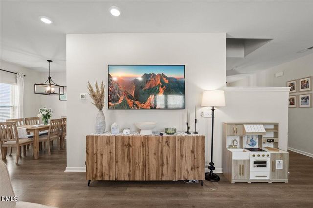 460 Curling Creek Drive, Clayton, NC 27527