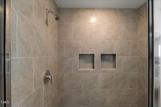 460 Curling Creek Drive, Clayton, NC 27527