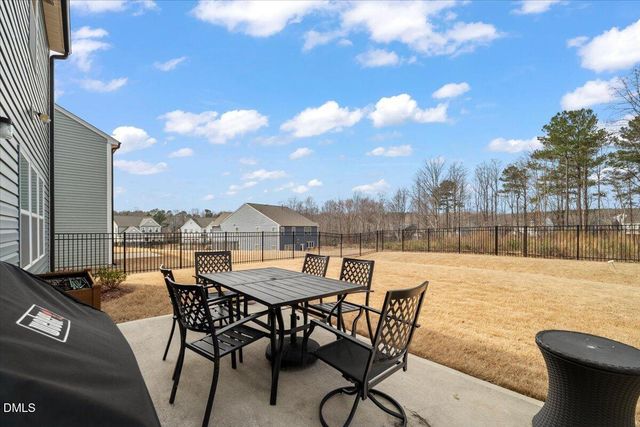 460 Curling Creek Drive, Clayton, NC 27527