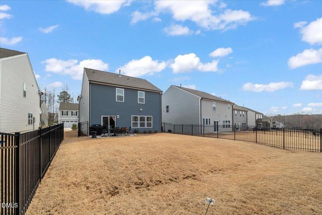 460 Curling Creek Drive, Clayton, NC 27527