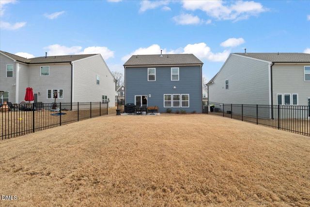 460 Curling Creek Drive, Clayton, NC 27527