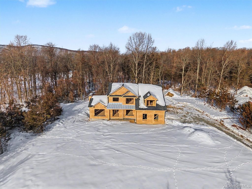 489 Union Corners Road, Florida, NY 10921