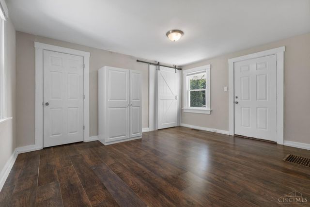 6212 Desmond Street, Cincinnati, OH 45227