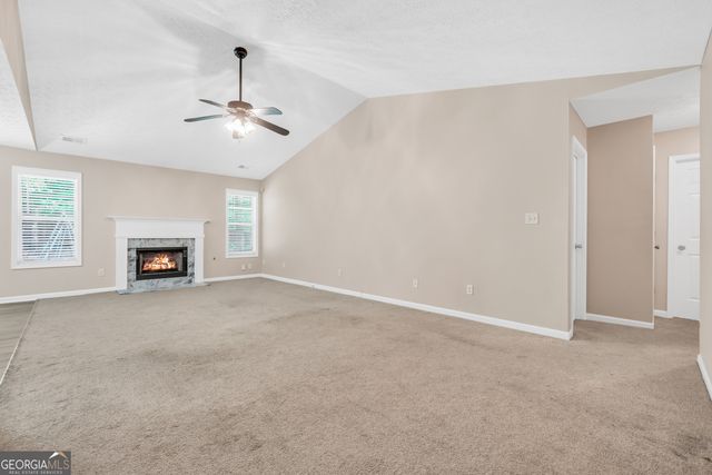 521 Sarahs Lane, Locust Grove, GA 30248