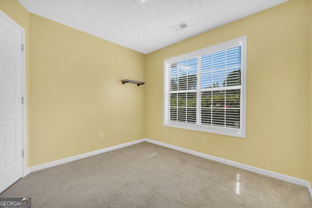 521 Sarahs Lane, Locust Grove, GA 30248