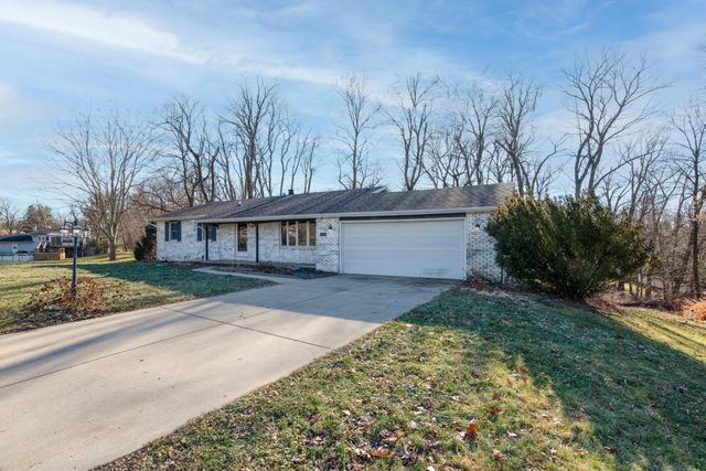 611 Bayberry Court, Valparaiso, IN 46385