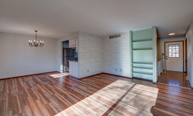 611 Bayberry Court, Valparaiso, IN 46385