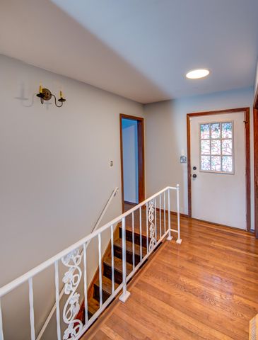 611 Bayberry Court, Valparaiso, IN 46385