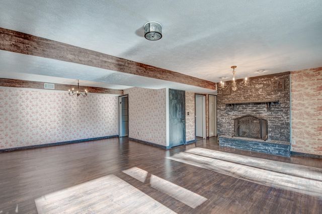 611 Bayberry Court, Valparaiso, IN 46385